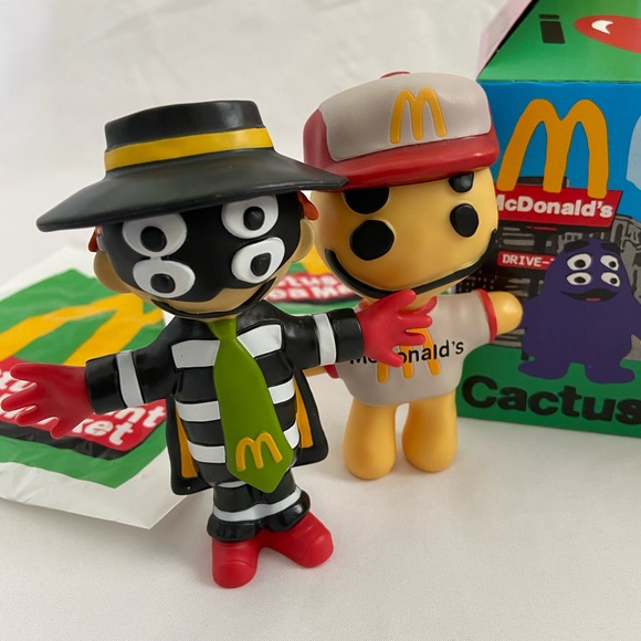 CPFM McDonalds Happy Meal Friends - Picture 5 of 14